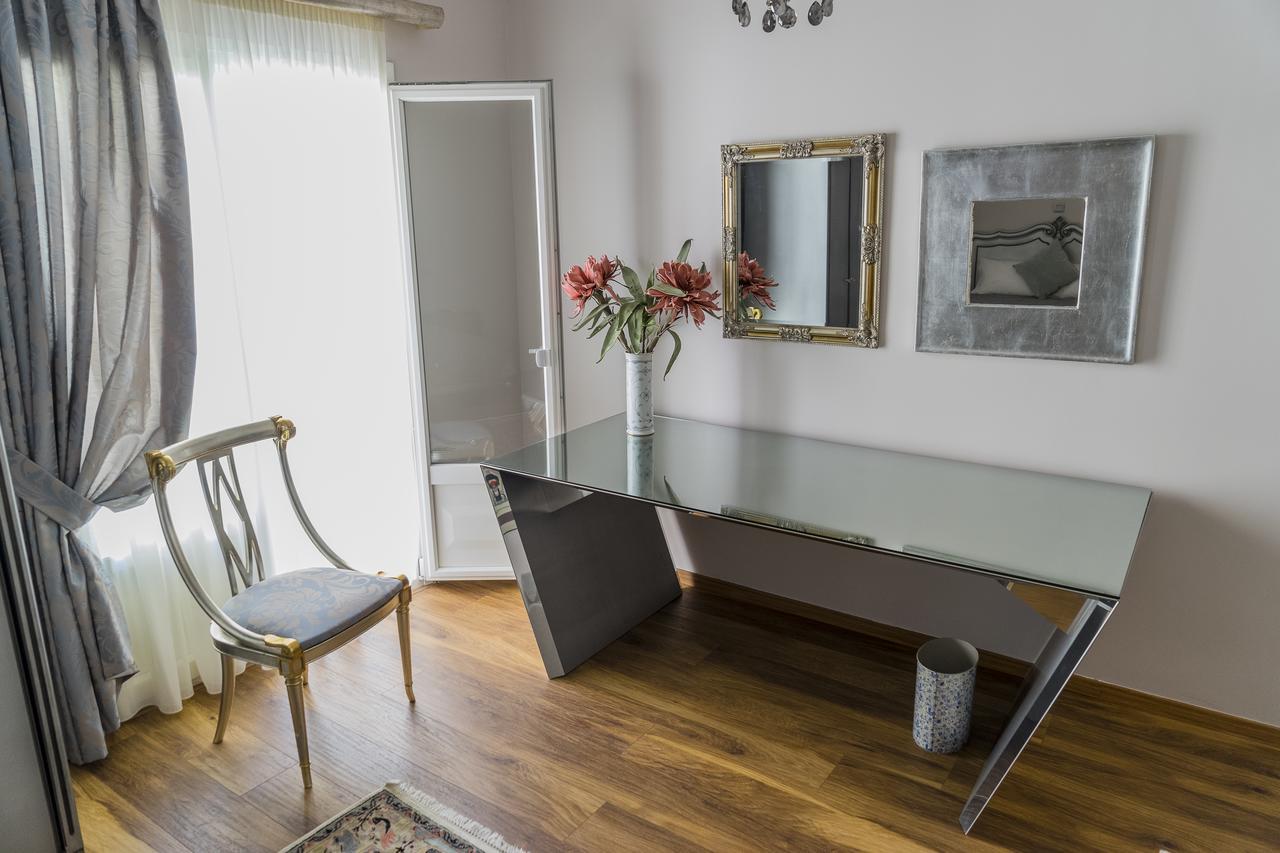 Le Bijou Luxury Rooms & Suites Veria  Esterno foto